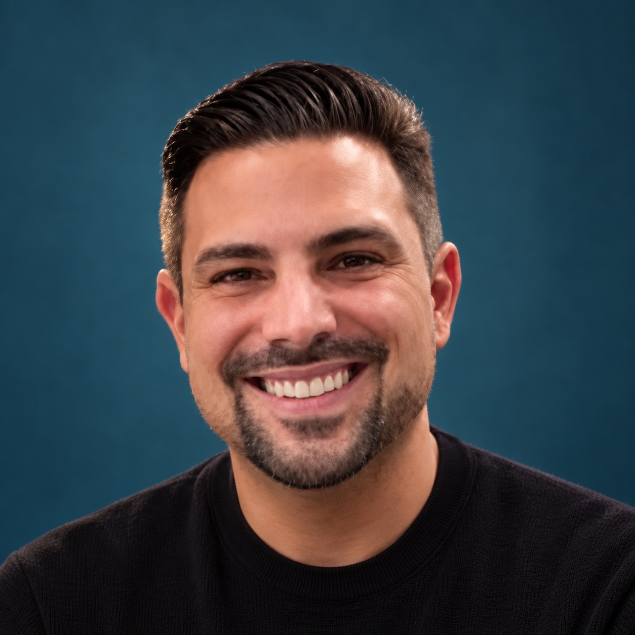 Portrait of Dr. Erik X. Alonso